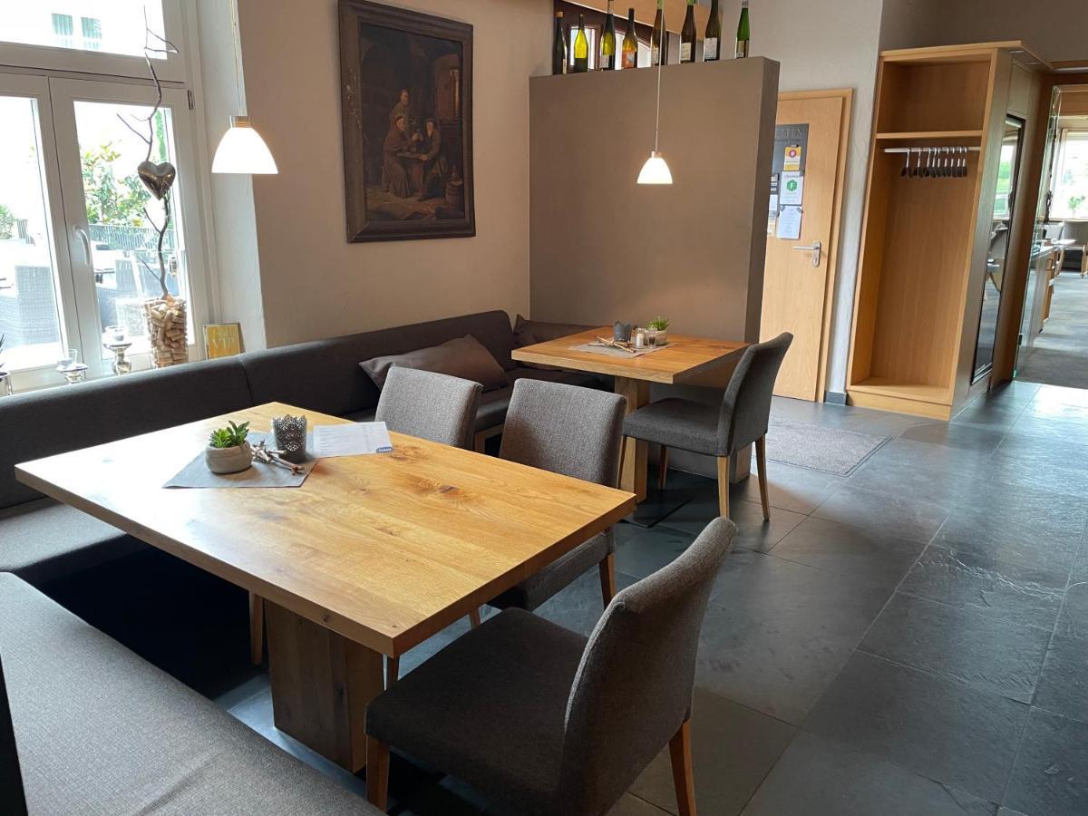 Weingutshotel Piesporter Goldtroepfchen מראה חיצוני תמונה