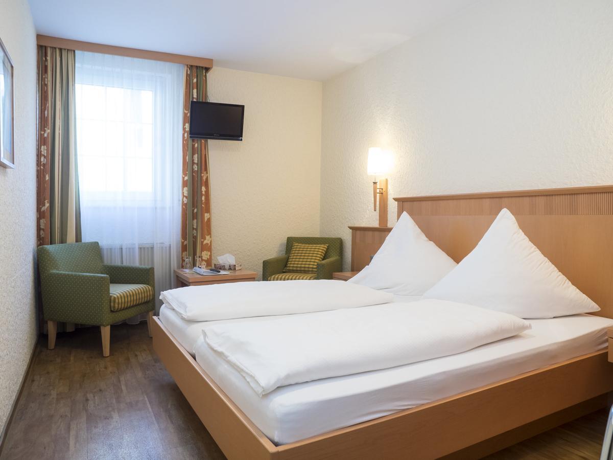 Weingutshotel Piesporter Goldtroepfchen מראה חיצוני תמונה