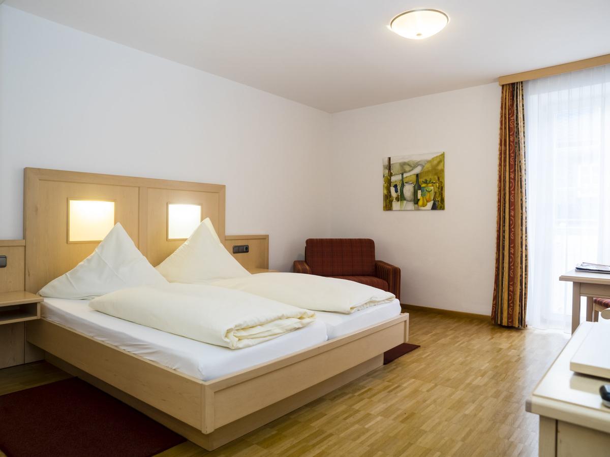 Weingutshotel Piesporter Goldtroepfchen מראה חיצוני תמונה